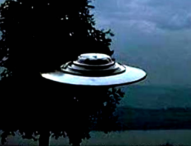 Contact: An Investigation Into the Extraterrestrial Experiences of Eduard Meier (1993)